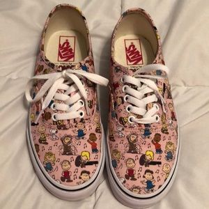 Vans Peanuts collaboration size 8.5 women